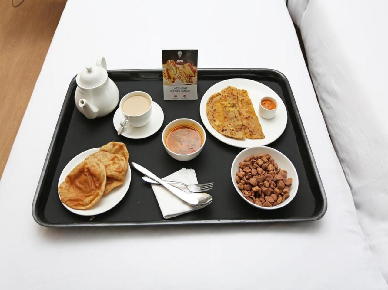 Oyo 18794 Hotel Colva Plaza Kültér fotó